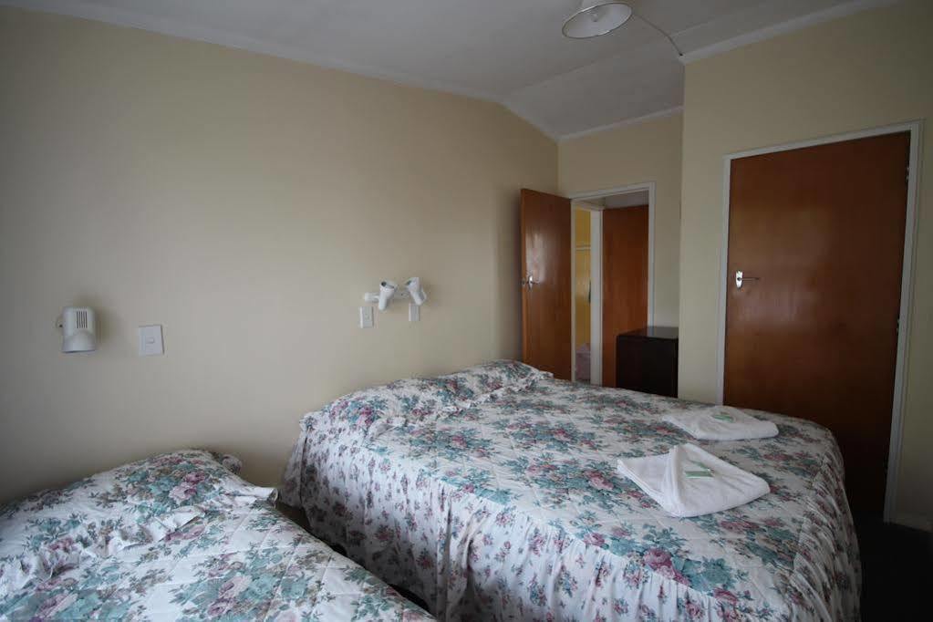 Bayfield Motel And Apartment ดะนีดิน ภายนอก รูปภาพ