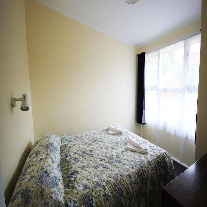 Bayfield Motel And Apartment ดะนีดิน ภายนอก รูปภาพ